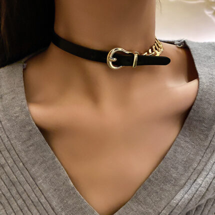 Collier en cuit à la mode pour femmes